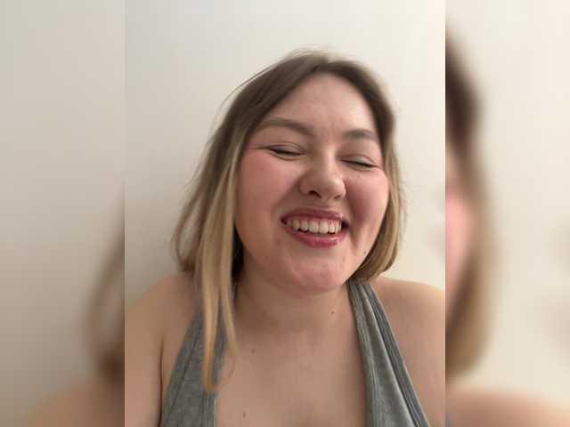 SunshineEmma live cam on BongaCams