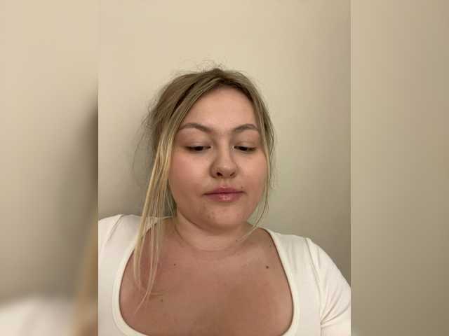 SunshineEmma live cam on BongaCams