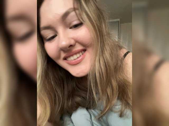 SunshineEmma live cam on BongaCams