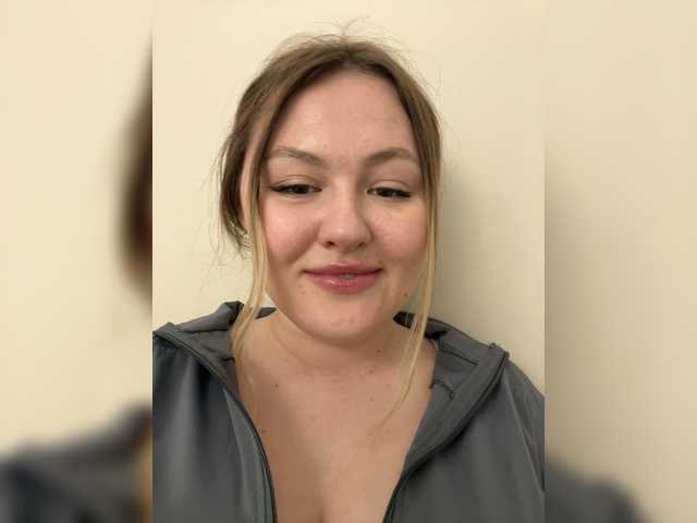 SunshineEmma live cam on BongaCams