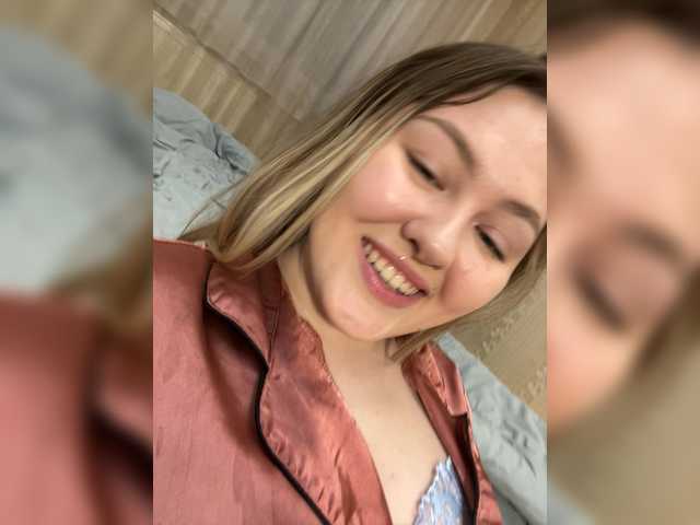 SunshineEmma live cam on BongaCams