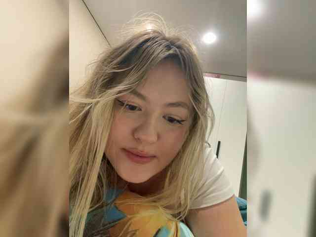 SunshineEmma webcam