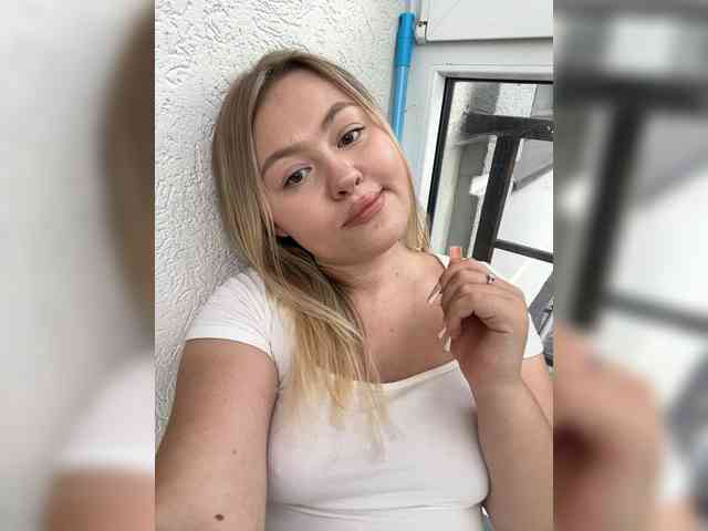 SunshineEmma webcam