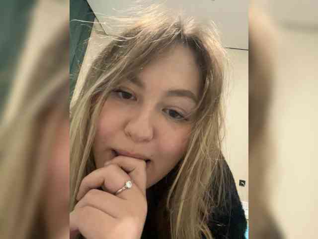 SunshineEmma webcam