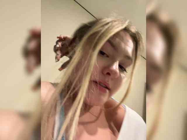SunshineEmma webcam