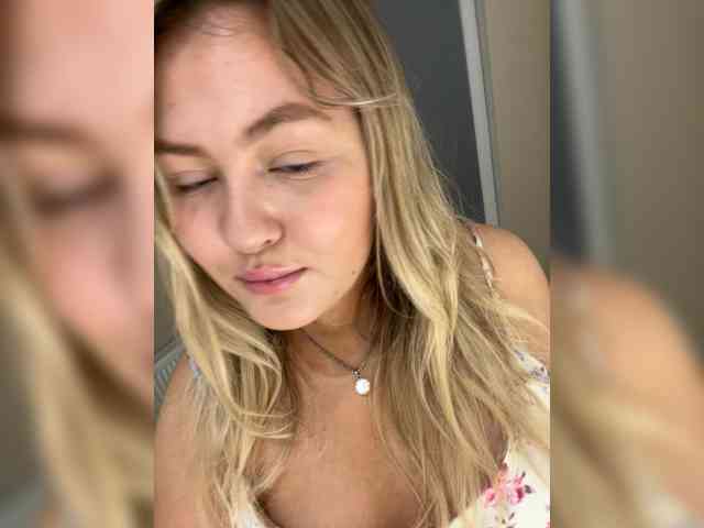 SunshineEmma webcam