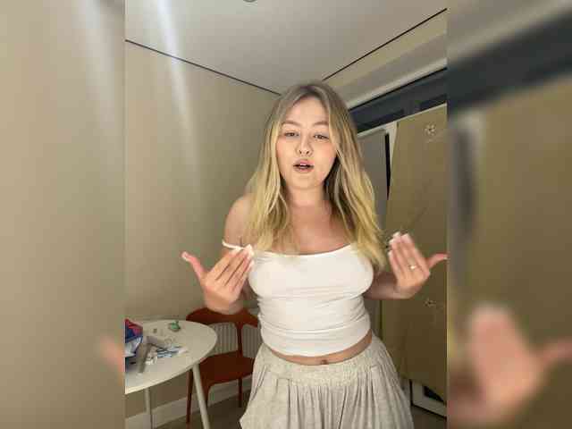 SunshineEmma webcam