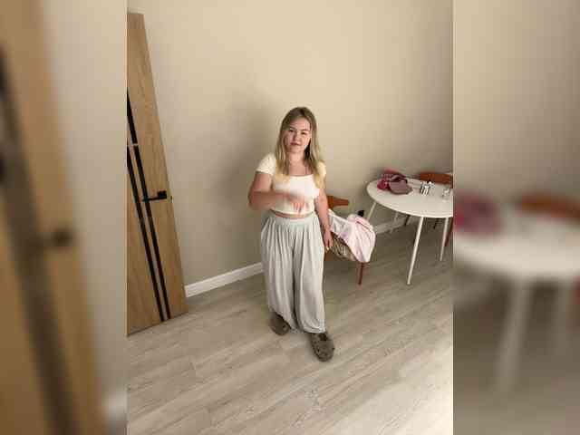 SunshineEmma webcam