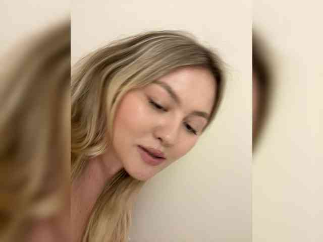 SunshineEmma webcam