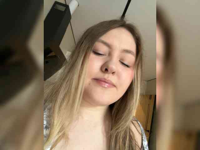 SunshineEmma Sex Cam Show