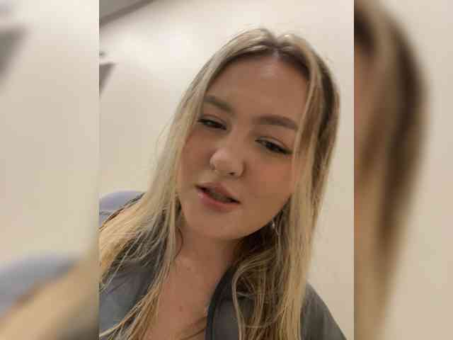 SunshineEmma webcam