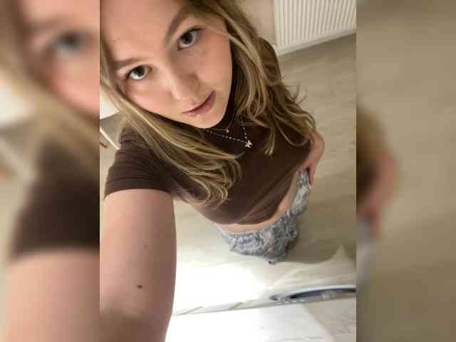 SunshineEmma webcam