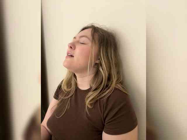SunshineEmma Sex Cam Show
