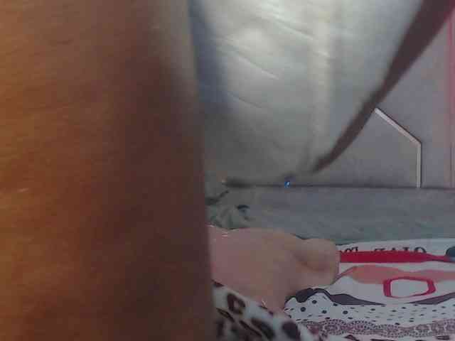 TinnaTaylor webcam