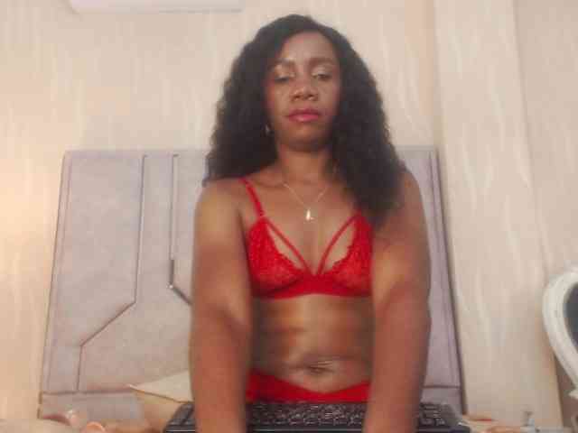TinnaTaylor webcam