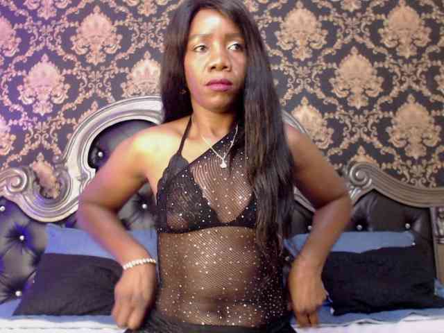TinnaTaylor webcam