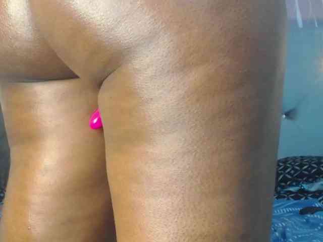 TinnaTaylor webcam