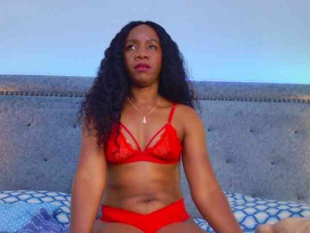 TinnaTaylor webcam