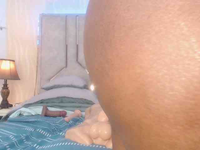 TinnaTaylor webcam