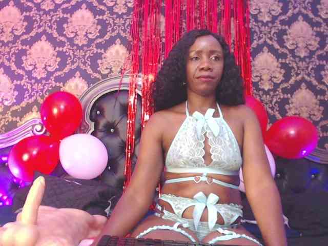 TinnaTaylor webcam