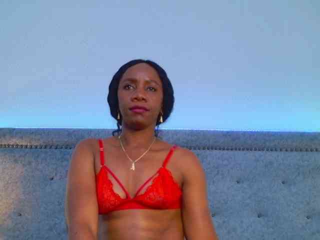 TinnaTaylor webcam