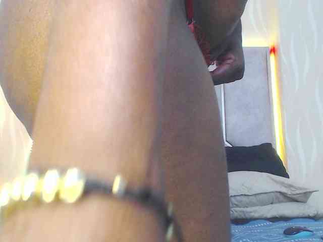 TinnaTaylor webcam