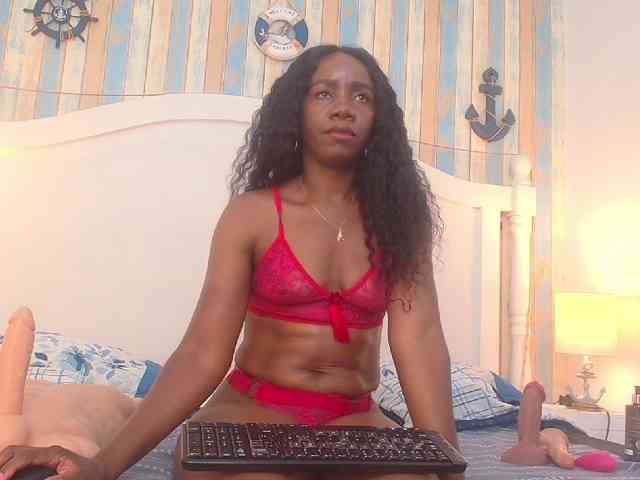 TinnaTaylor webcam