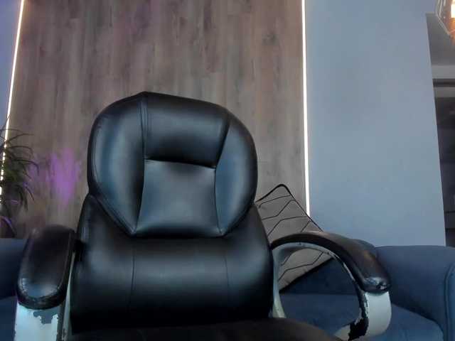 KatieNolanX live cam preview