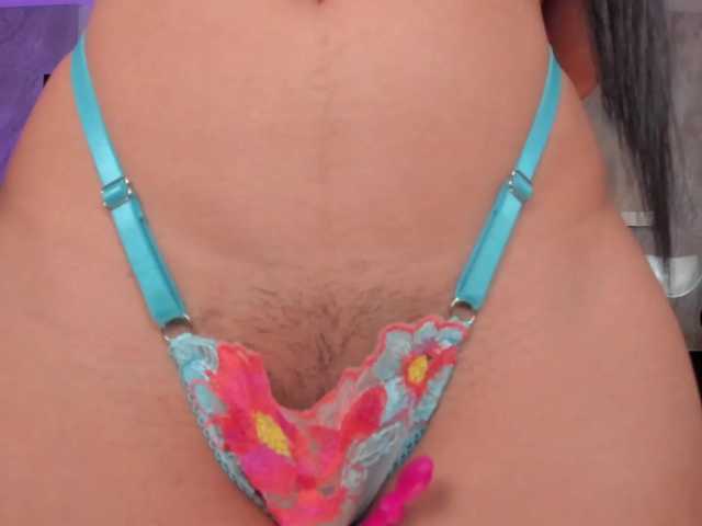 KatieNolanX live cam on BongaCams