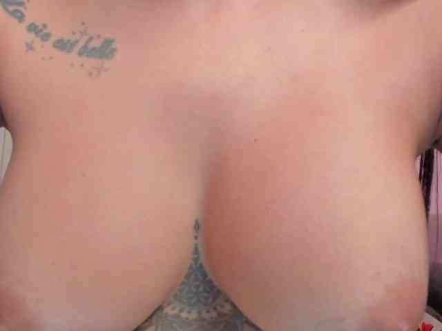 KatieNolanX webcam