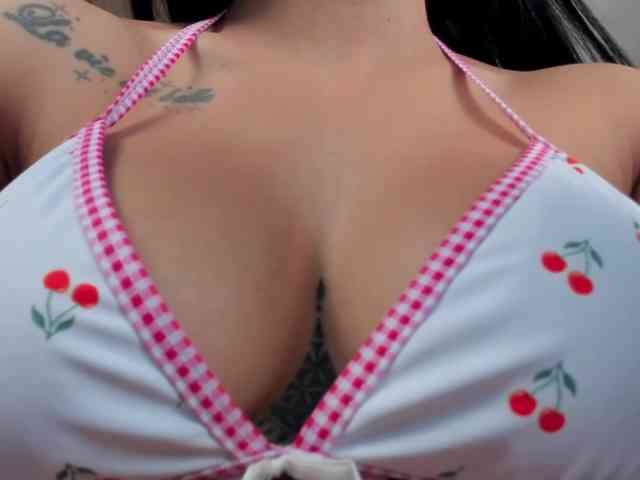 KatieNolanX webcam