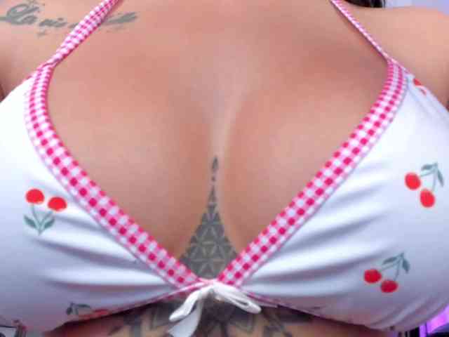 free sex chatroom KatieNolanX