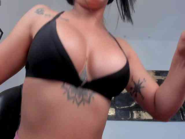 KatieNolanX webcam