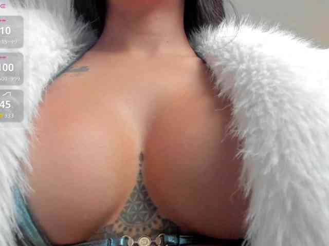 KatieNolanX webcam