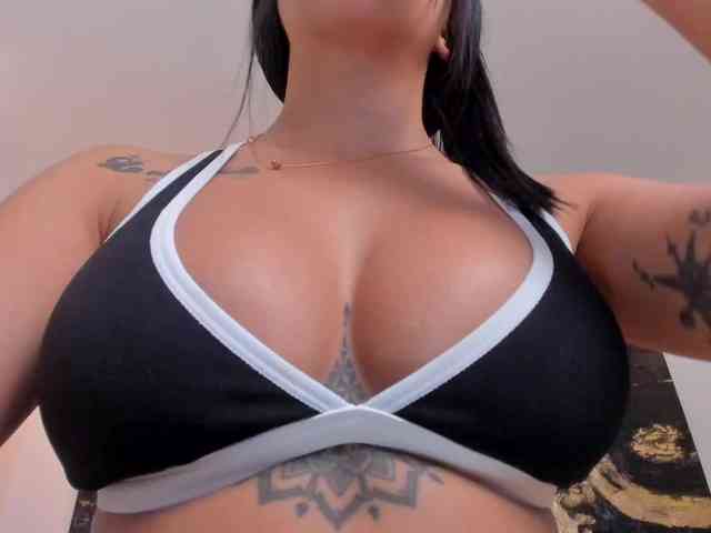 KatieNolanX webcam