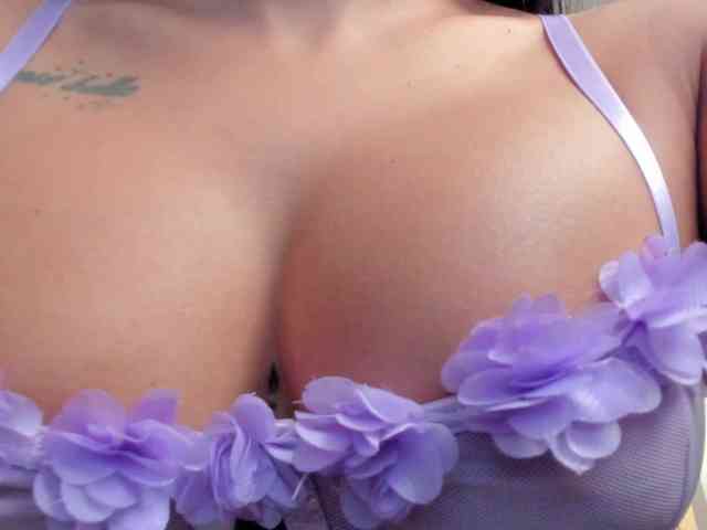 KatieNolanX webcam