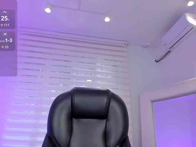 KatieNolanX webcam