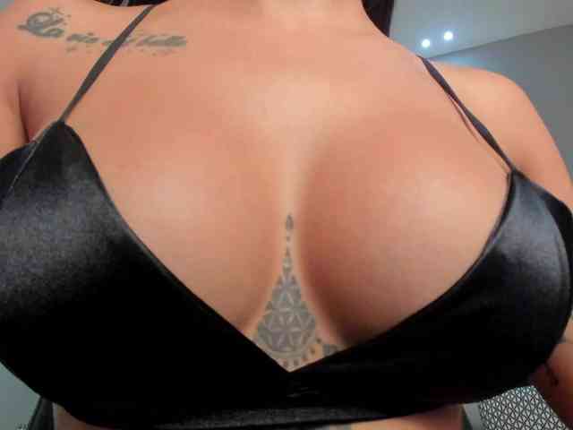 KatieNolanX webcam