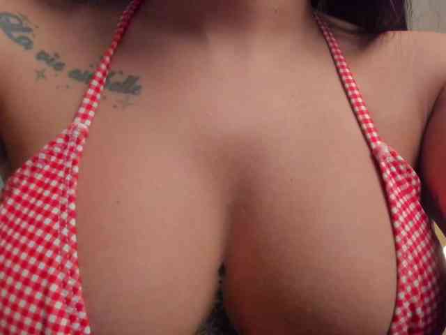 KatieNolanX webcam