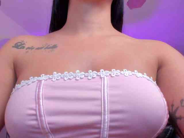 KatieNolanX webcam