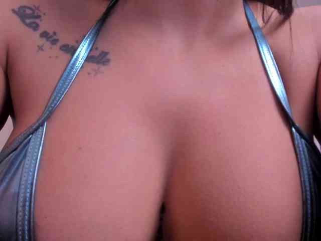 KatieNolanX webcam