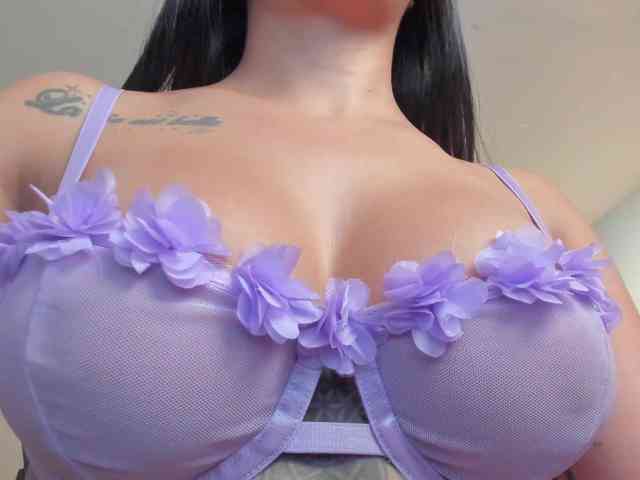 KatieNolanX webcam