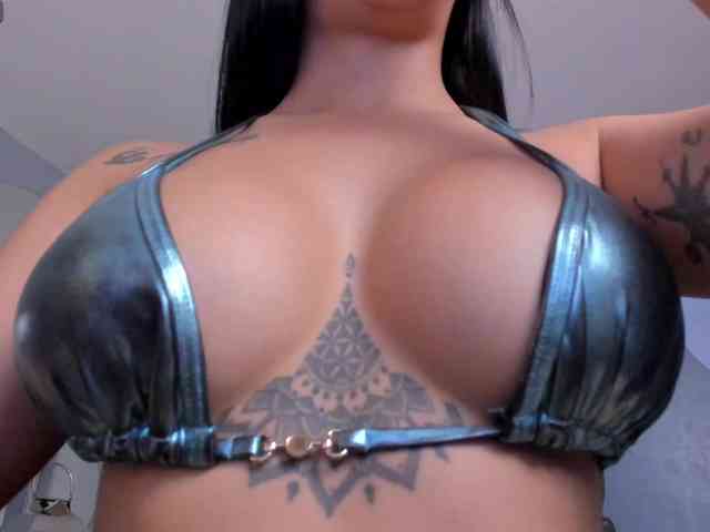 KatieNolanX webcam