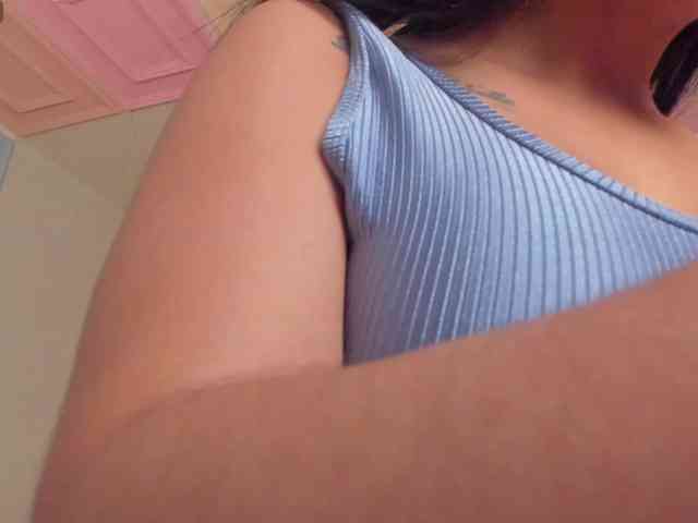 KatieNolanX webcam