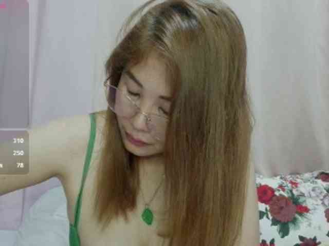 Angelsweet2 Live Webcam on BongaCams