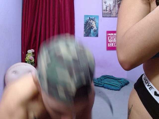 Tatiwallace live cam on BongaCams