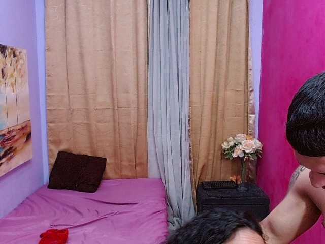 Tatiwallace live cam on BongaCams