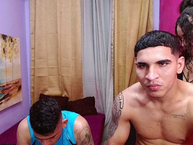 Tatiwallace live cam on BongaCams