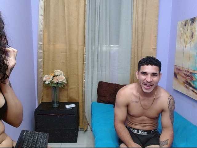 Tatiwallace live cam on BongaCams