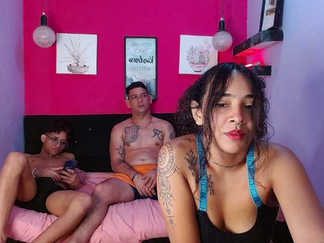 Tatiwallace live cam on BongaCams